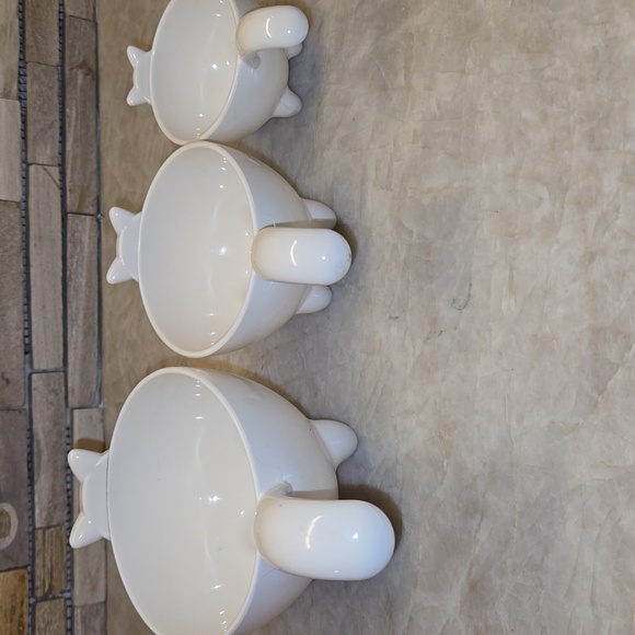 JOIE STACKABLE CAT FACE MEASURING CUP SET - Picture 5 of 7